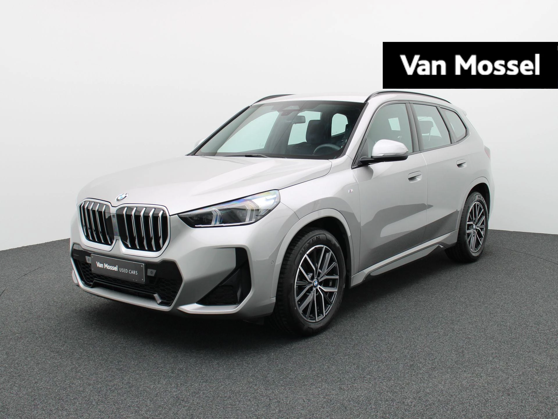 BMW-X1-image-0