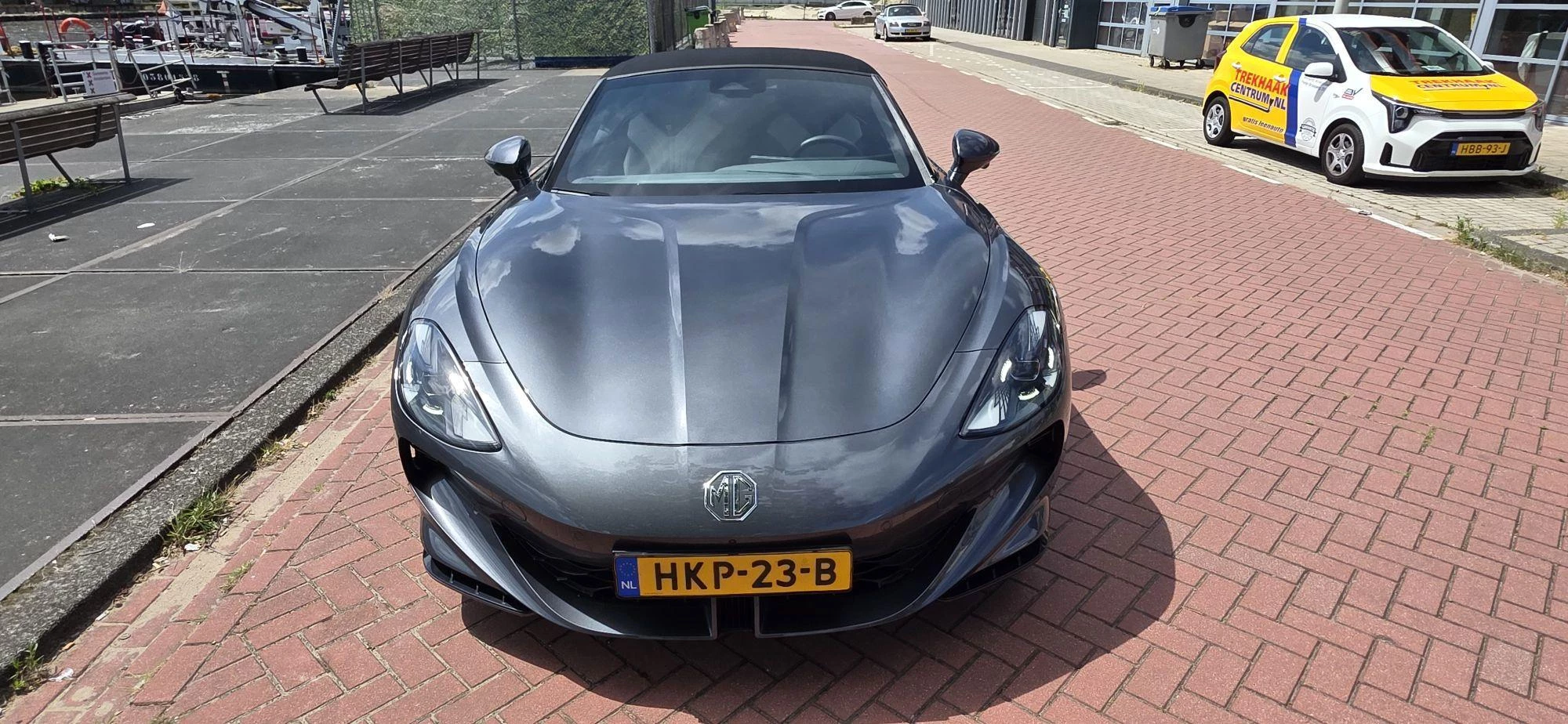 MG Cyberster GT 77kWh