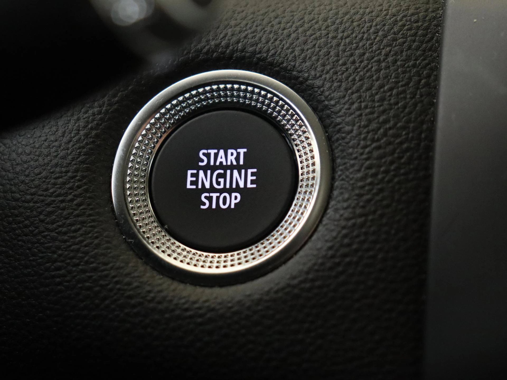 Renault-Captur-image-23