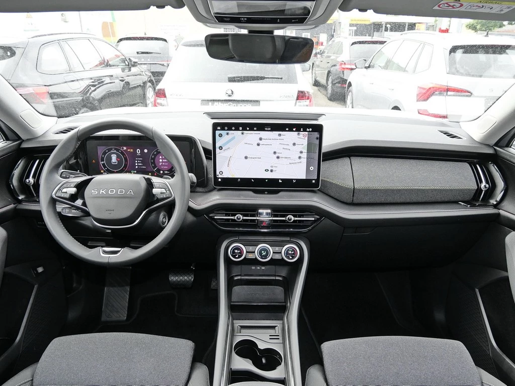 Škoda Kodiaq 2.0 TDI 4x4 Selection *7-SITZER*MATRIX*ACC*NAVI*KAMERA*