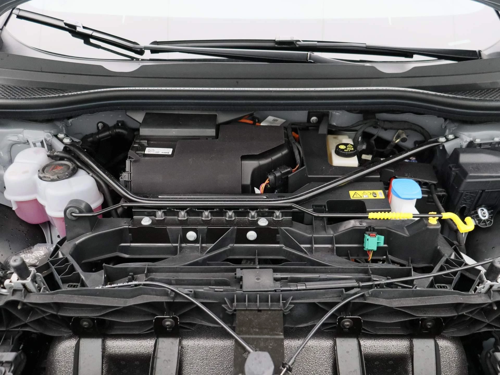 Audi-Q4 e-tron-image-38