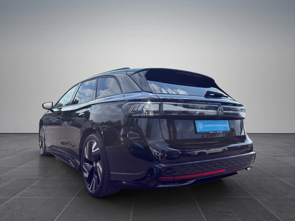 Volkswagen-ID.7-image-1