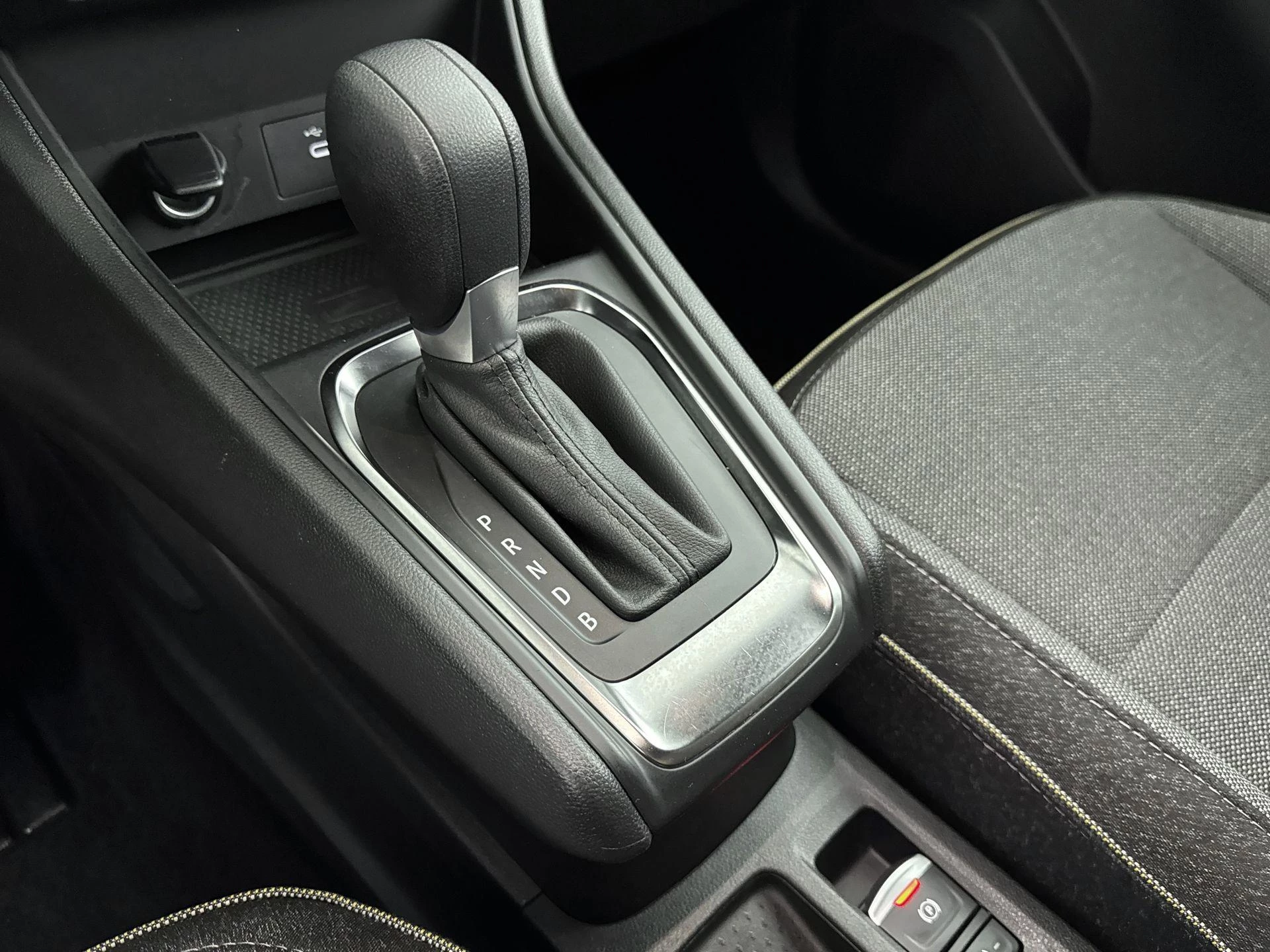 Renault-Captur-image-13