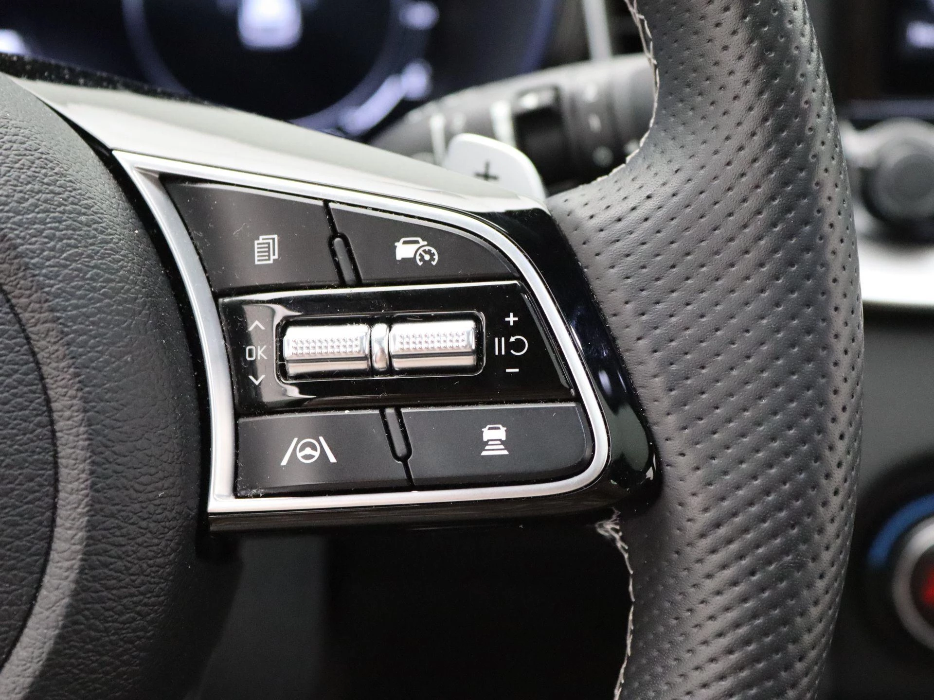 Kia-Ceed Sportswagon-image-23