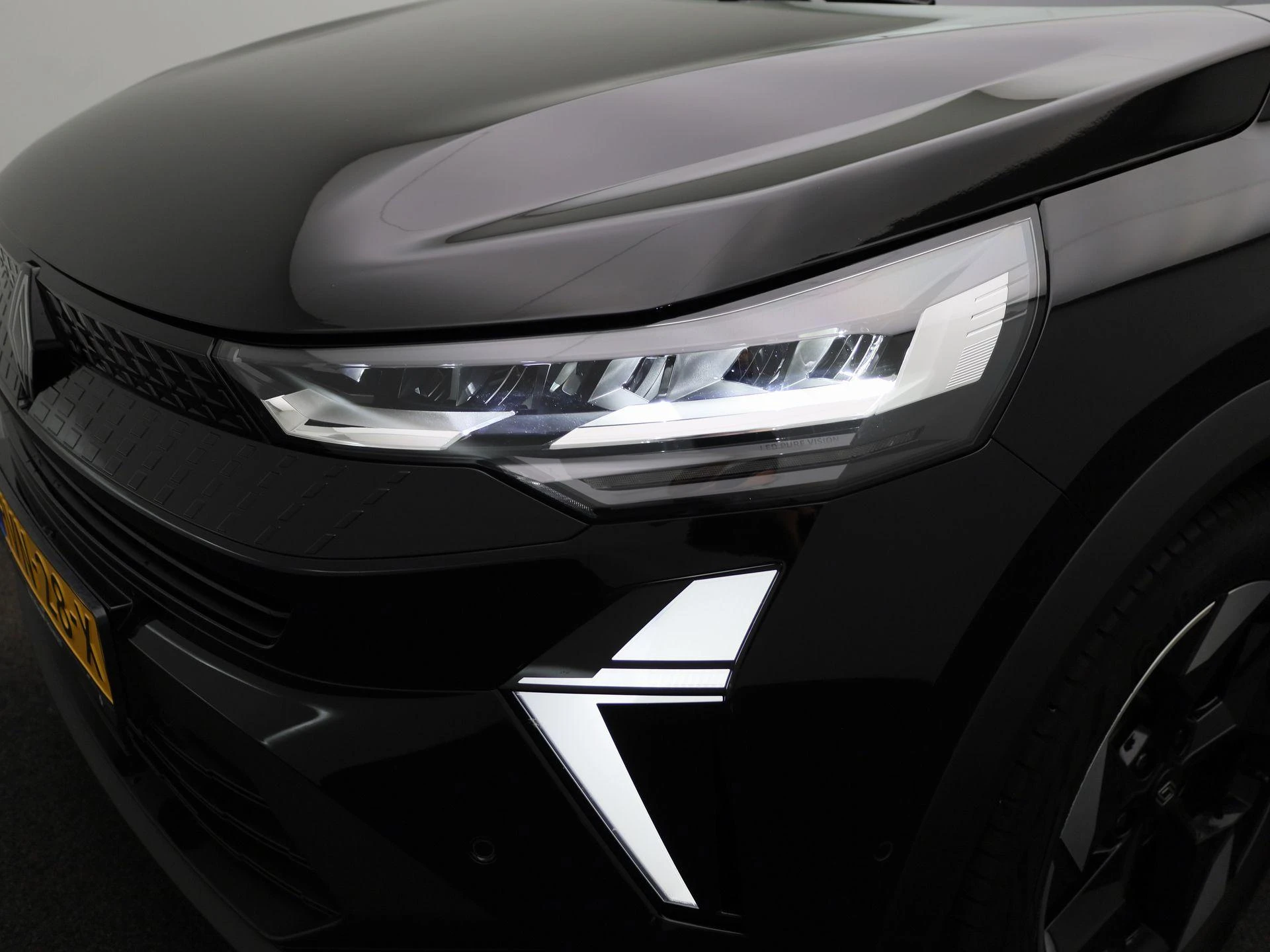 Renault-Captur-image-13