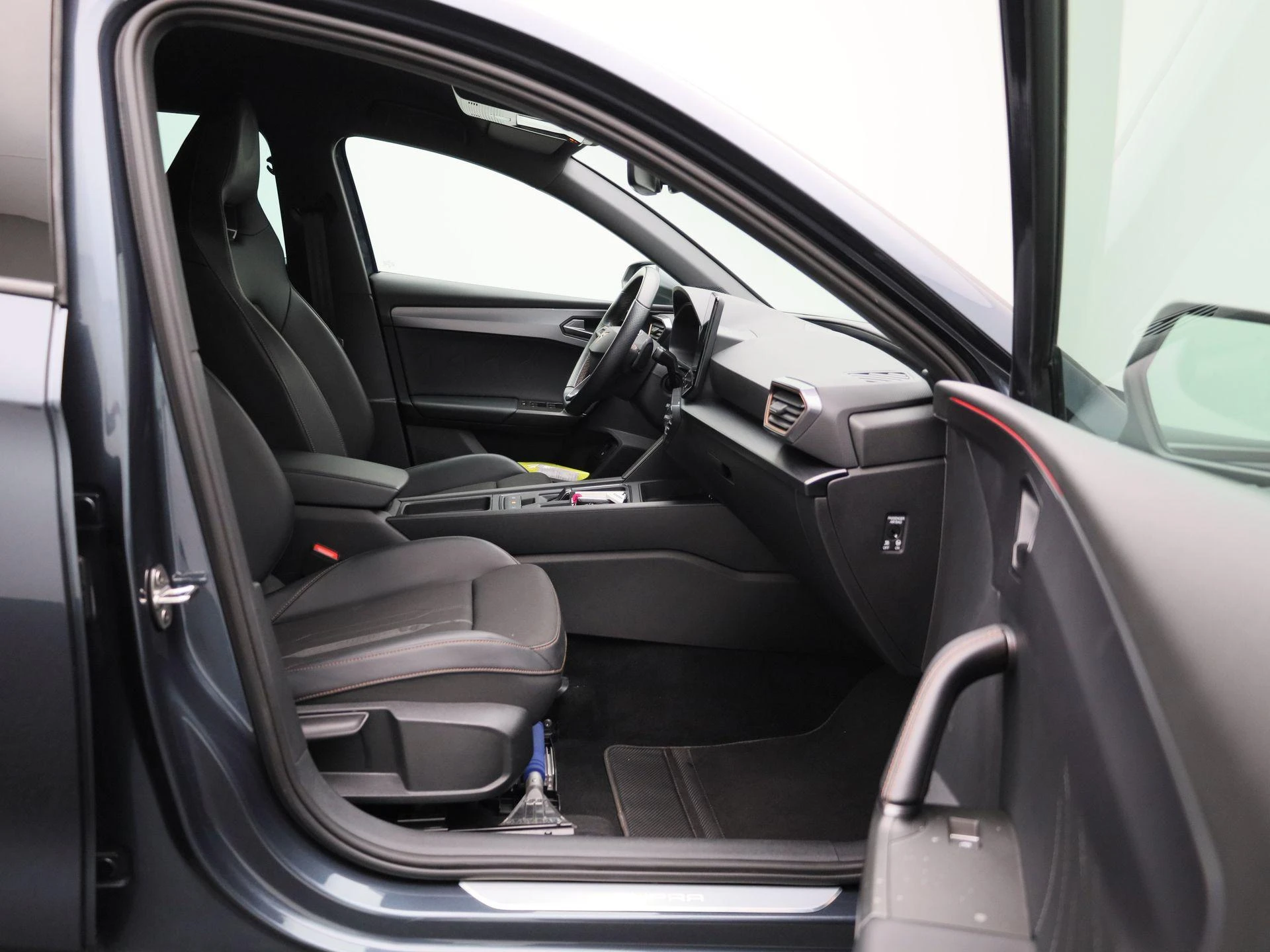 CUPRA-Leon-image-37