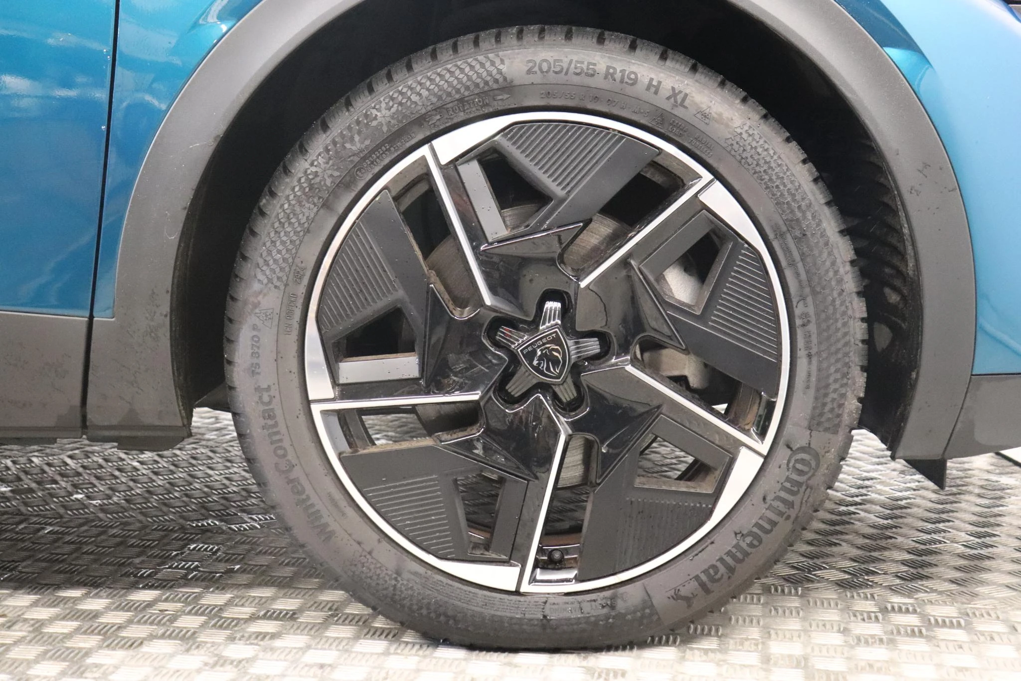 Peugeot-408-image-14