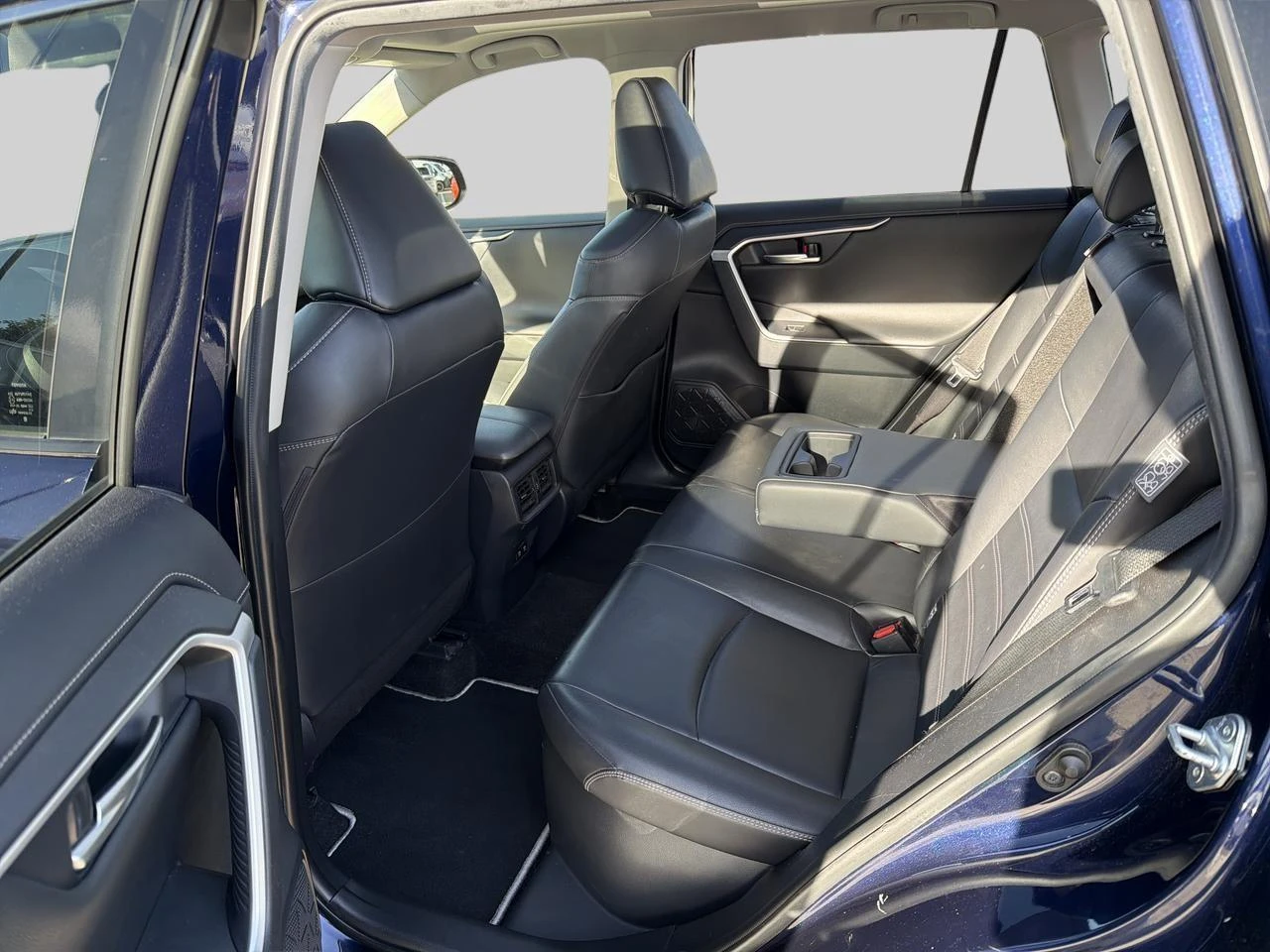Toyota-RAV4-image-13