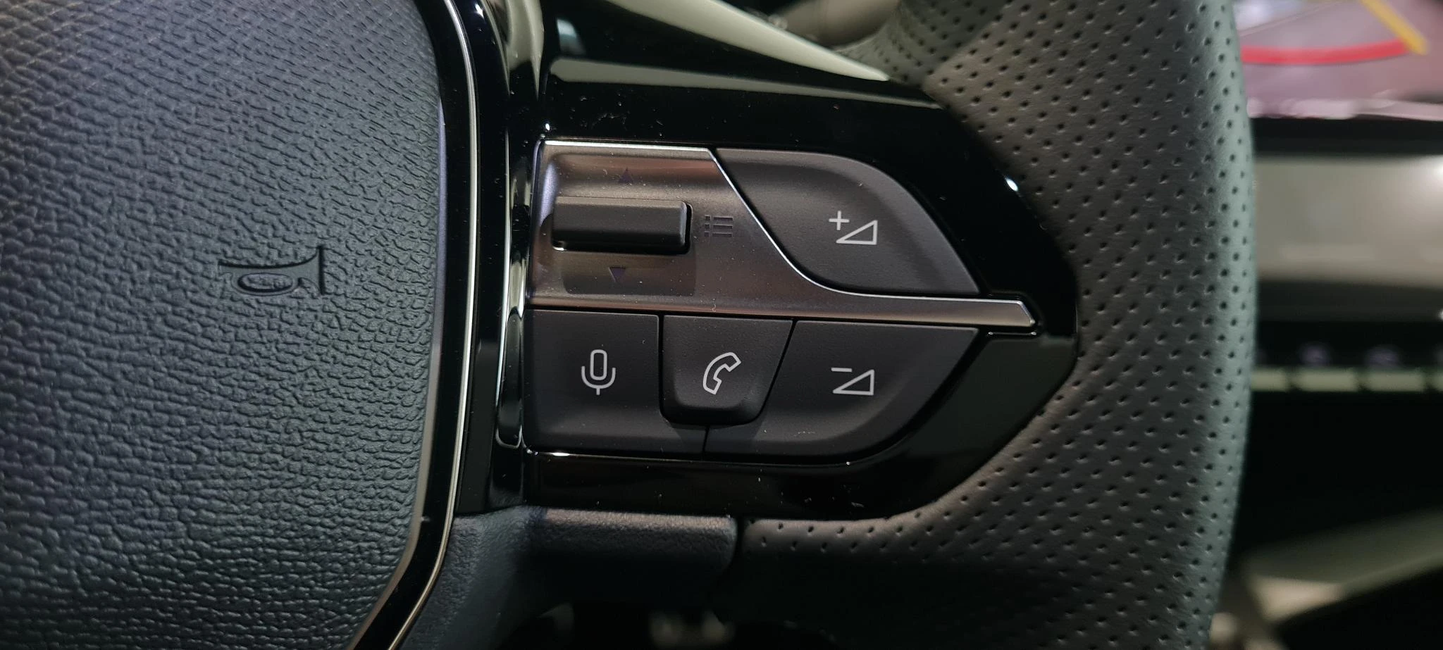 Peugeot-308-image-14