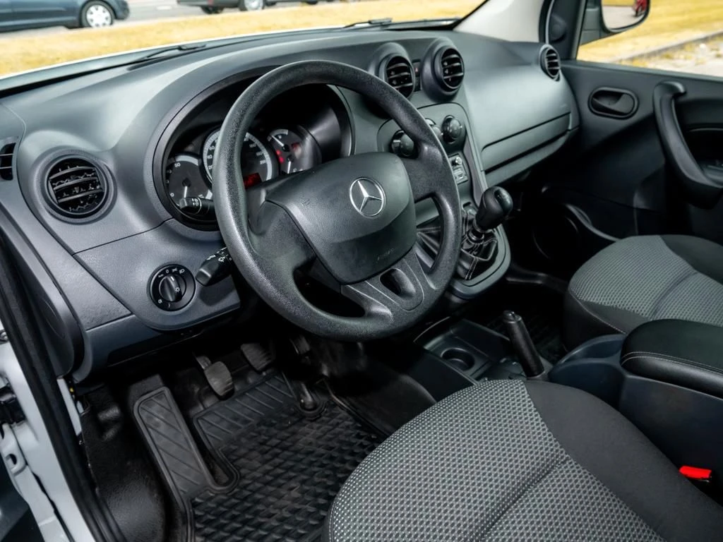Mercedes-Benz-Citan 109-image-8
