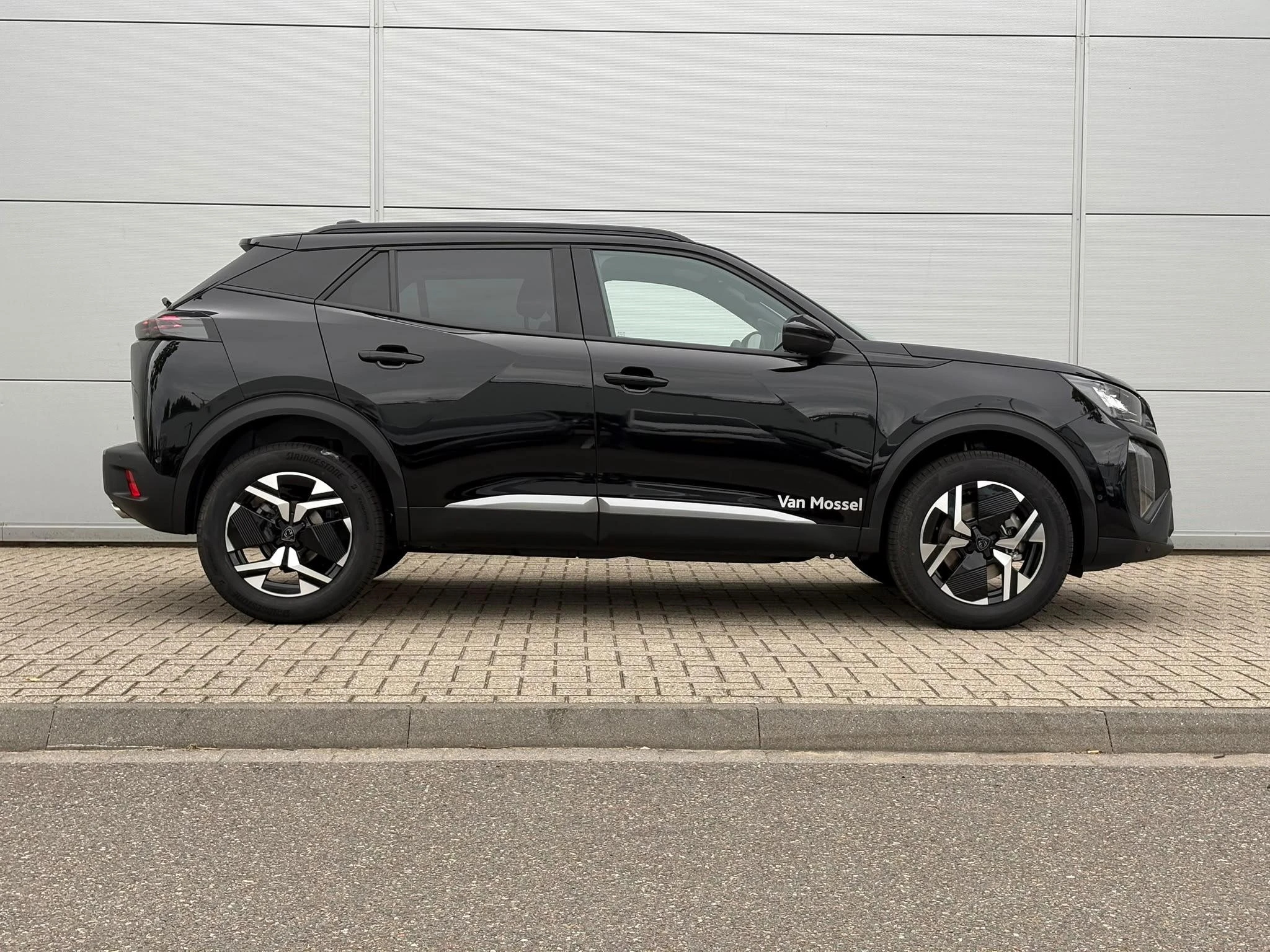Peugeot-2008-image-6