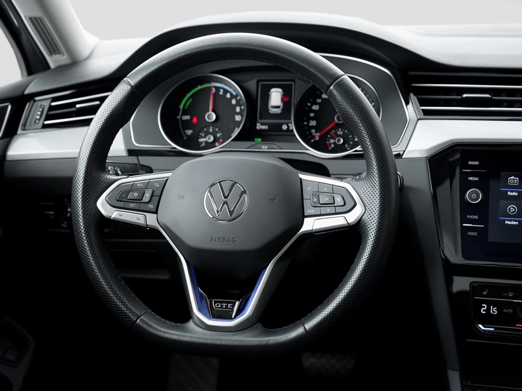 Volkswagen Passat Variant GTE 1.4 TSI Hybrid *LED*Kamera*Travel-Assist*Navi*Panorama*PDC*230Volt*uvm..
