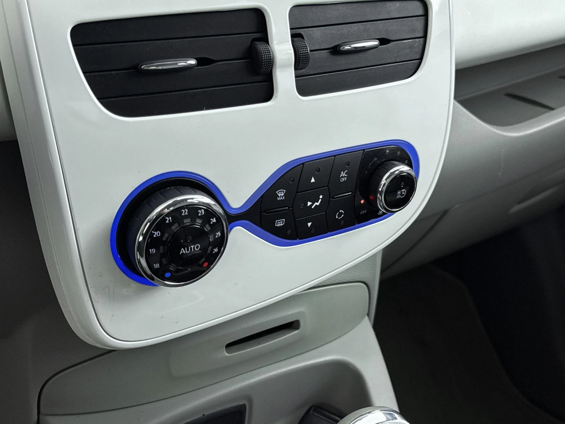 Renault-ZOE-image-18