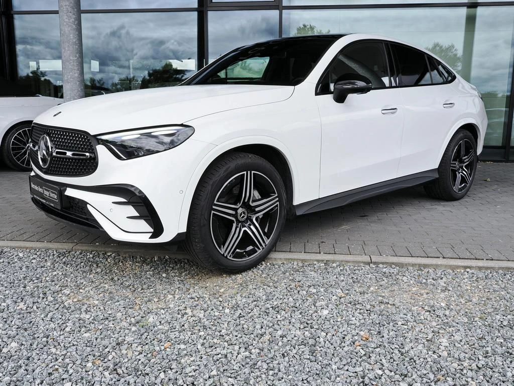 Mercedes-Benz-GLC 220 d-image-7