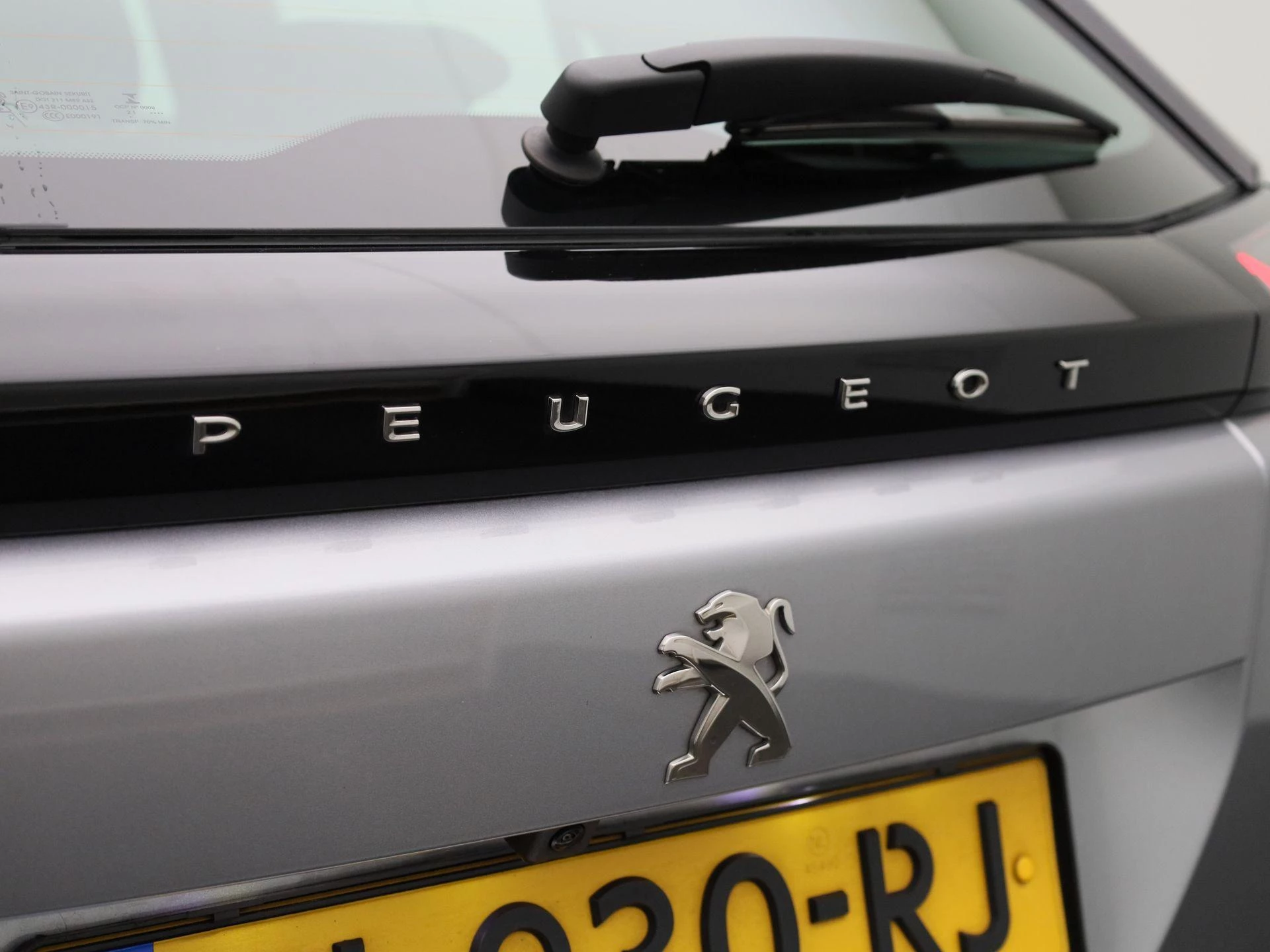 Peugeot-2008-image-30