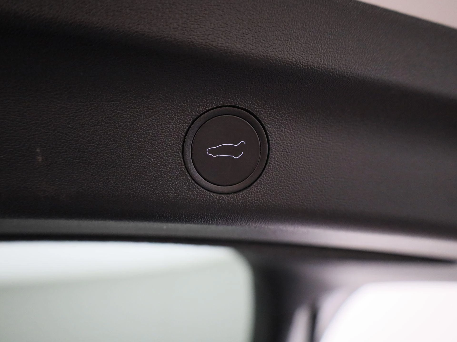 Tesla Model Y Long Range Dual Motor AWD