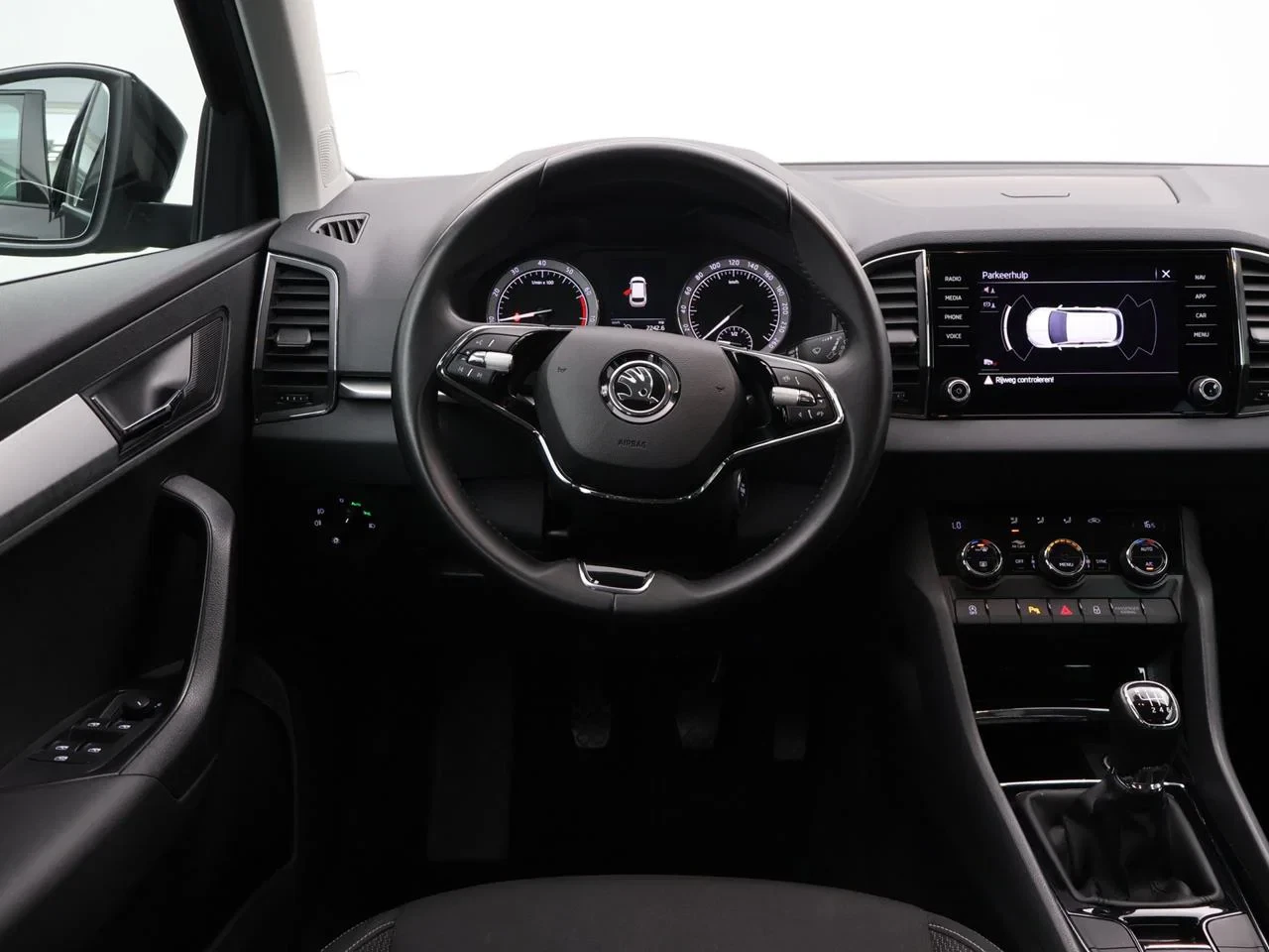 Škoda Karoq Karoq Clever 1.0 TSI 110PK *NAVI*BLTH*CRUISE*APP CONNECT*VERDUISTERDE RAMEN*CAMERA*..