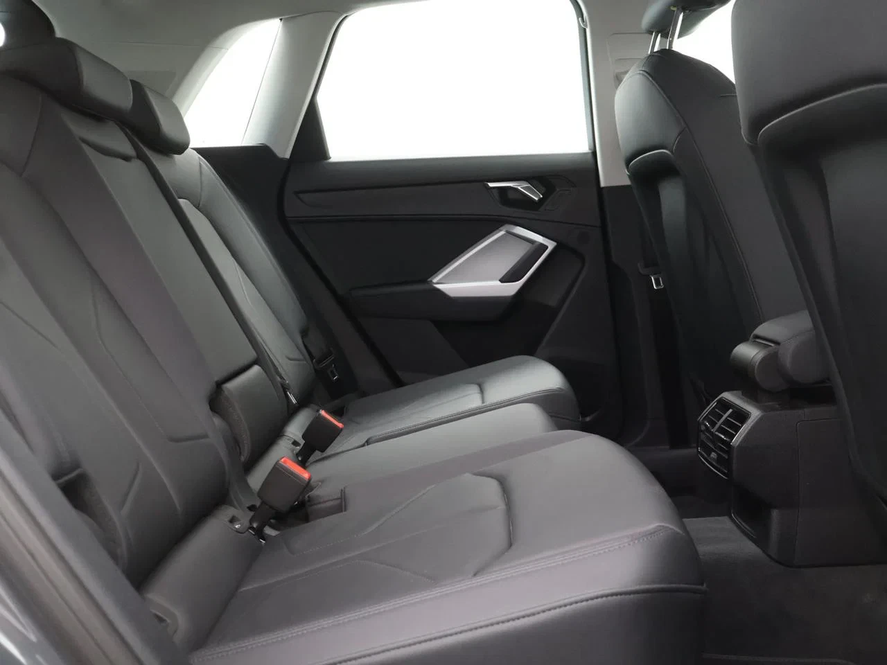 Audi-Q3-image-19