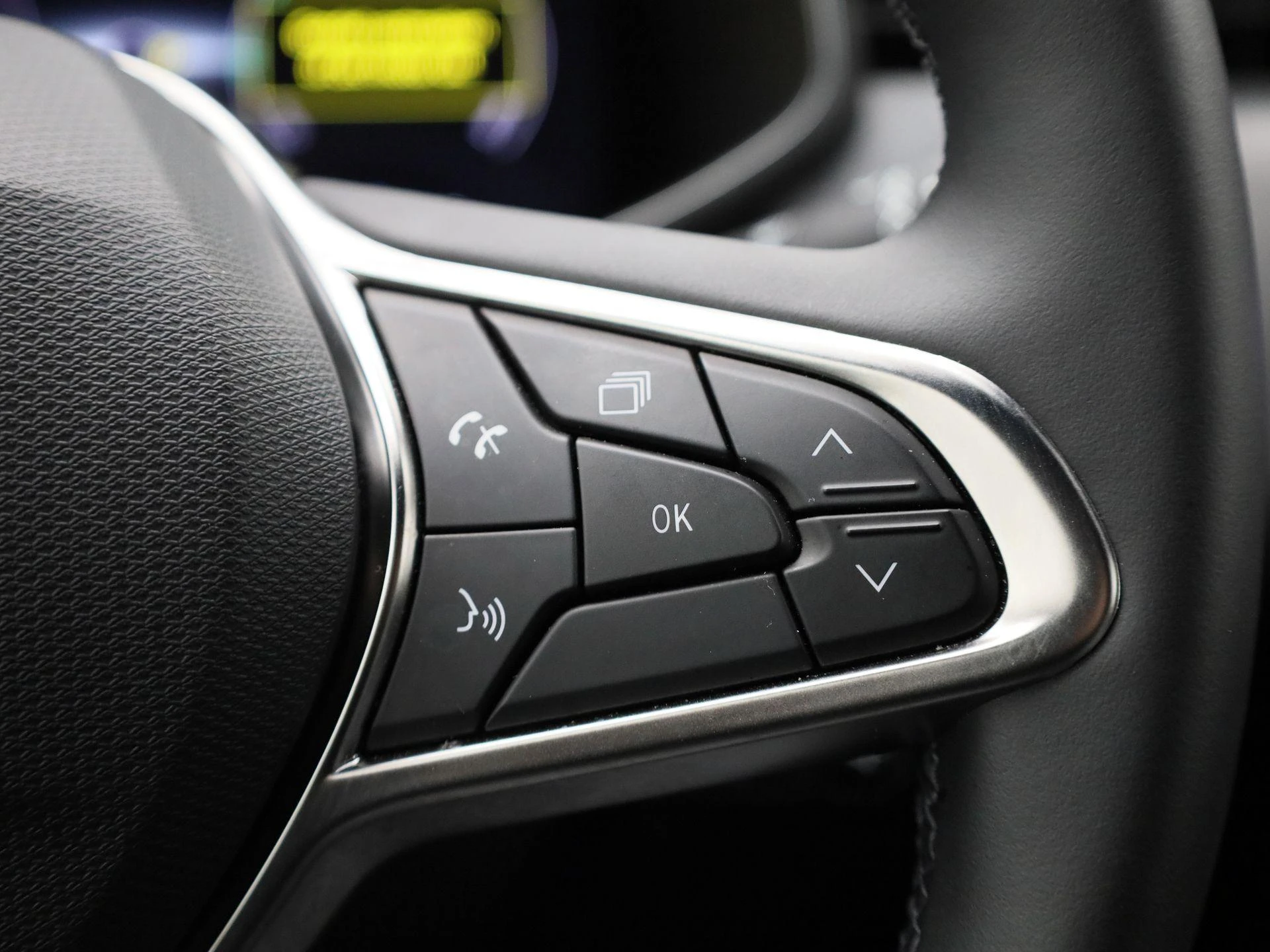 Renault-Clio-image-24