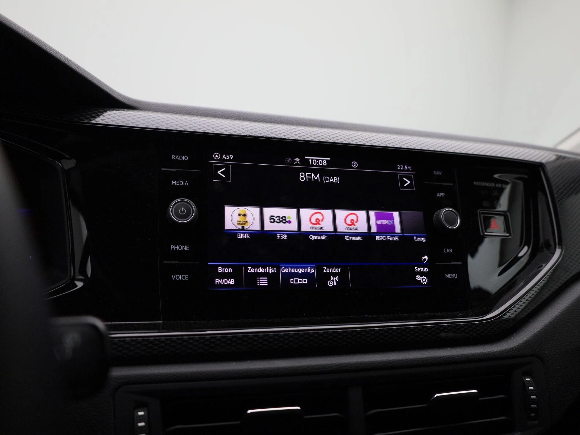 Volkswagen-Taigo-image-27