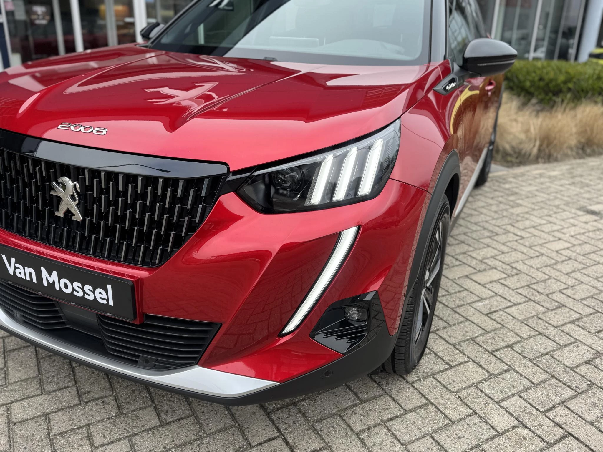 Peugeot-2008-image-8