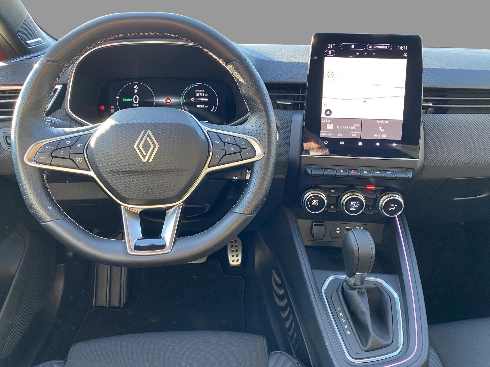 Renault-Clio-image-10