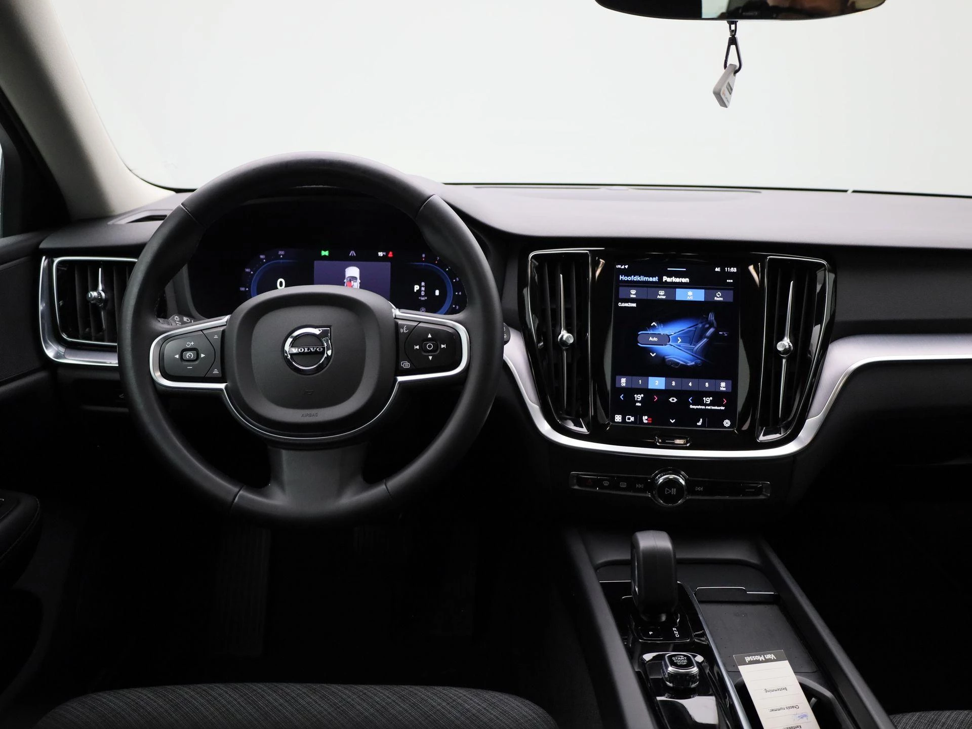 Volvo-V60-image-6