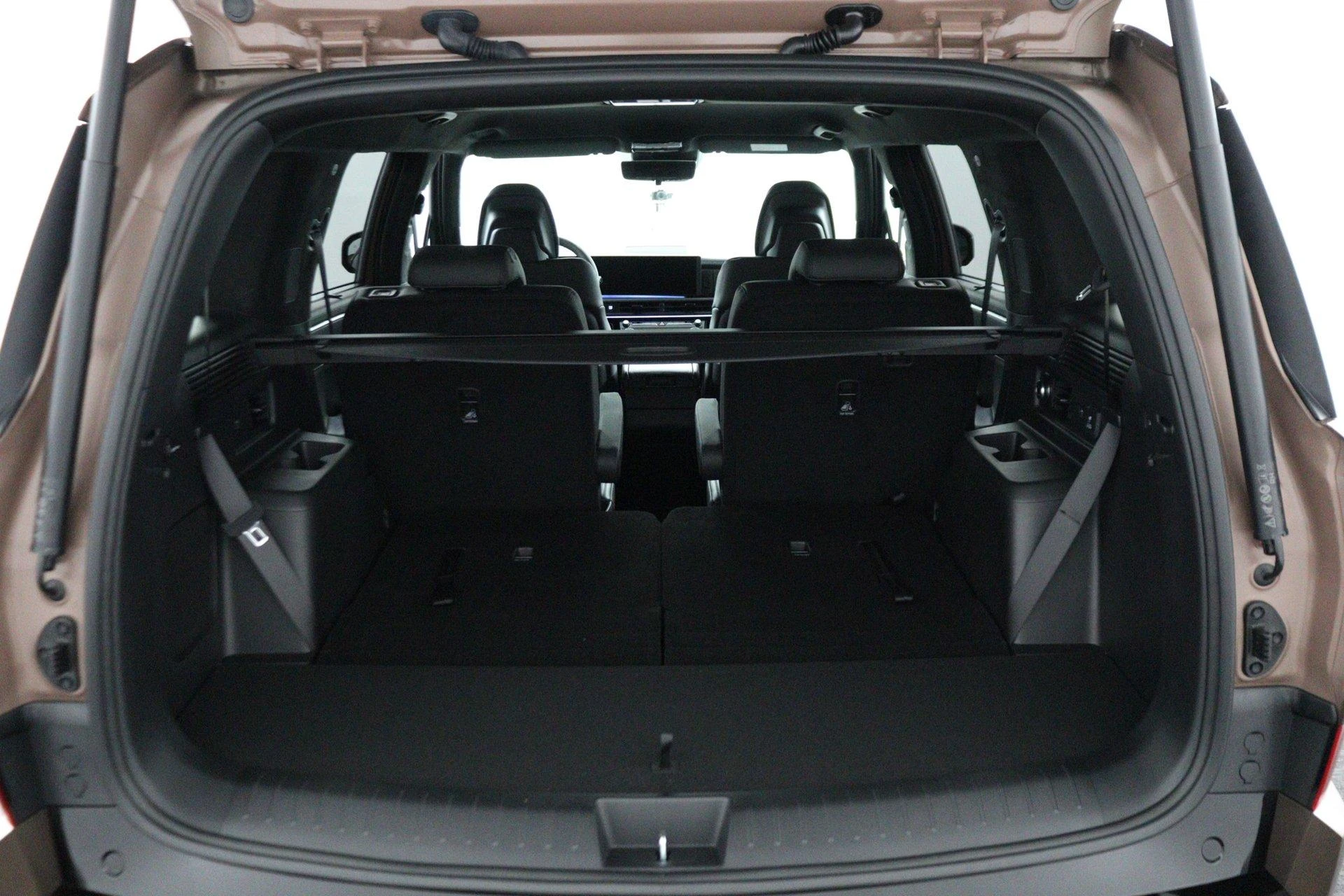 Hyundai-Santa Fe-image-19