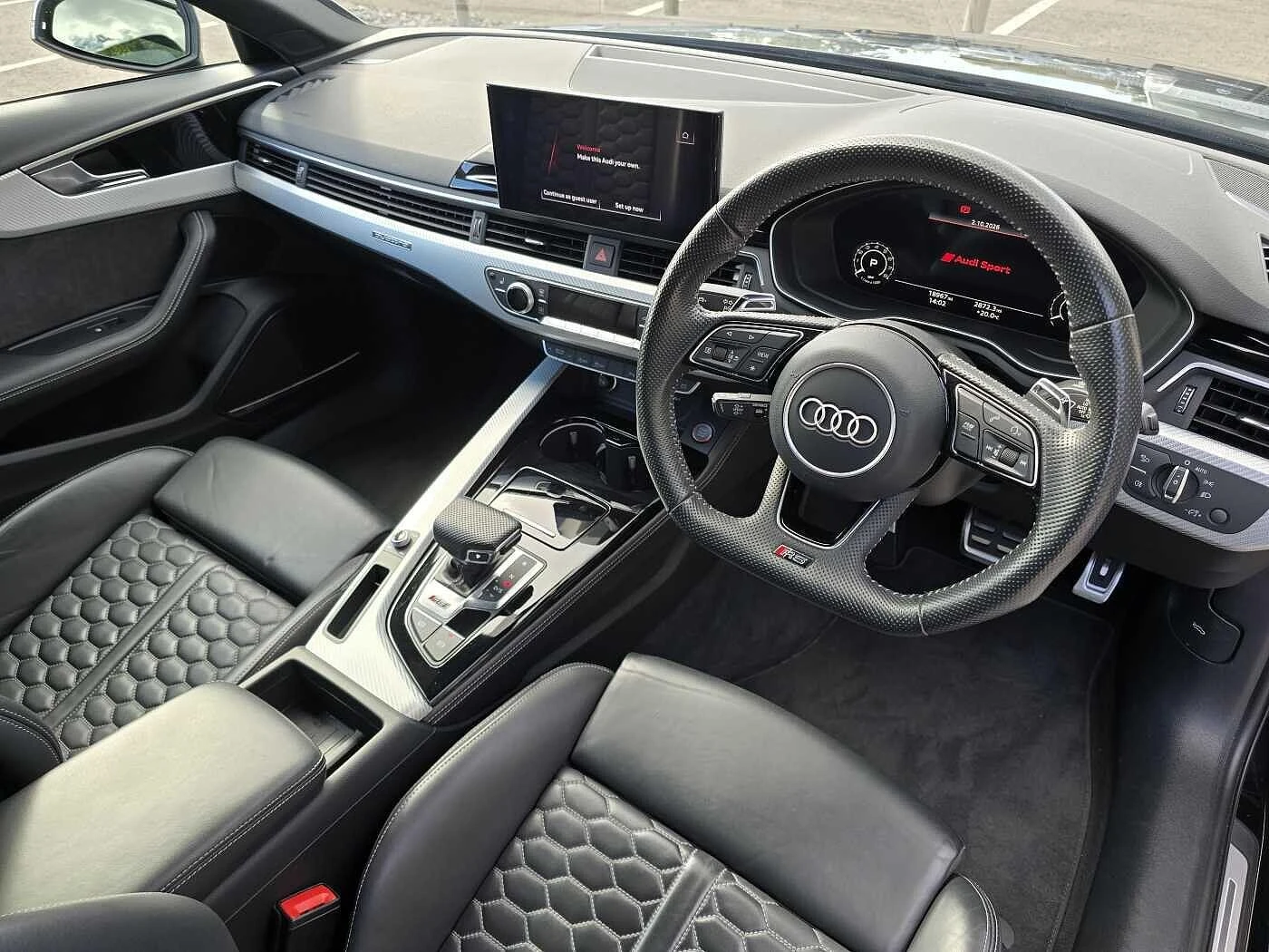 Audi-RS4-image-5