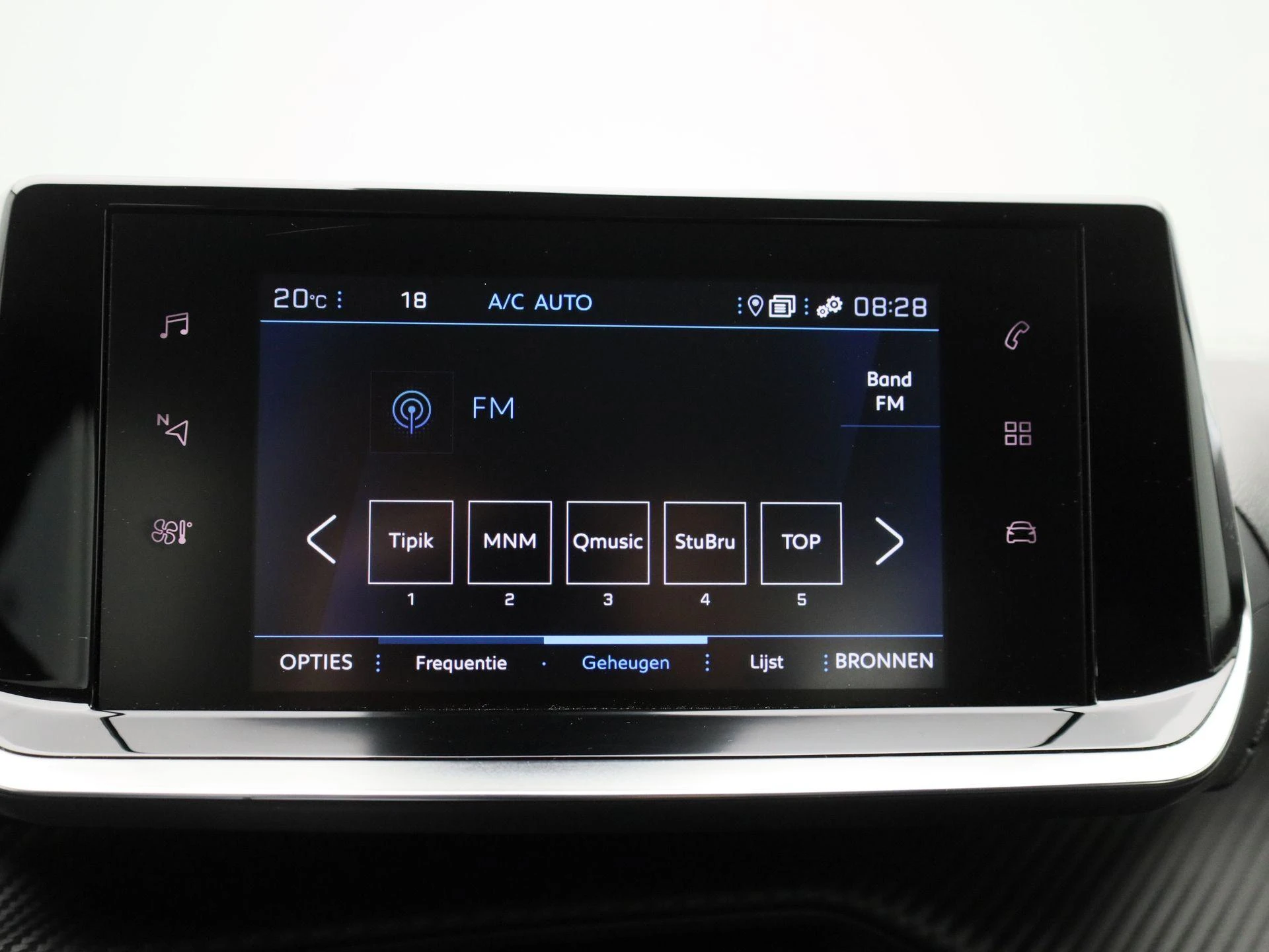 Peugeot-3008-image-13