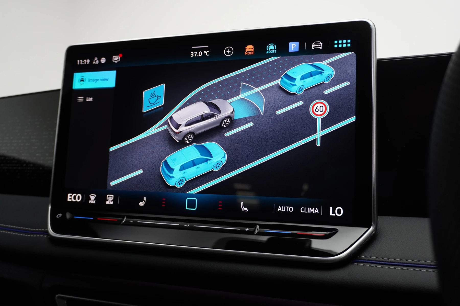 Volkswagen-Tiguan-image-55