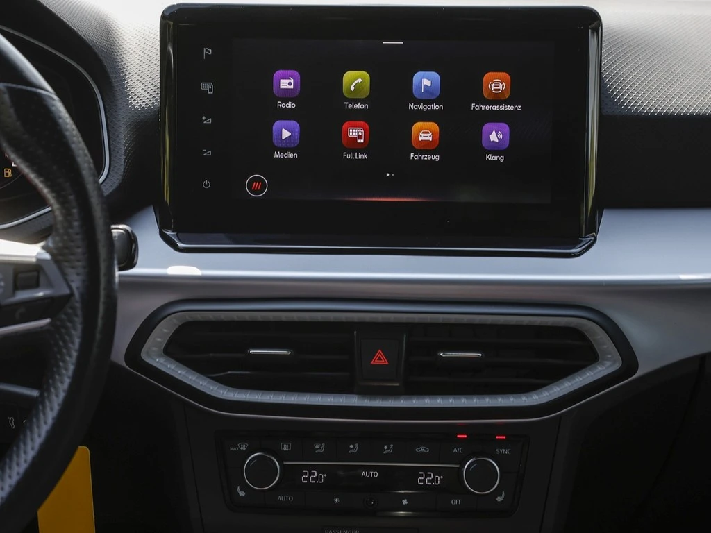 SEAT-Arona-image-11