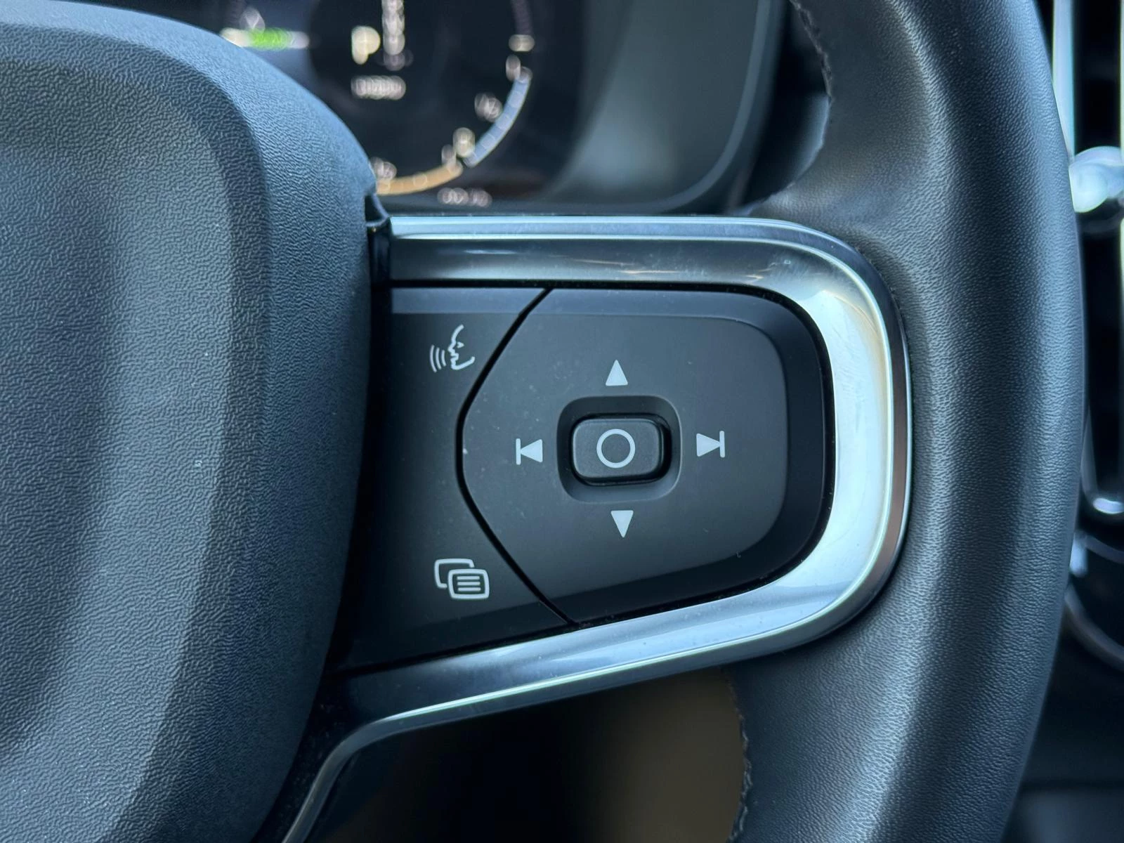 Volvo XC40 Recharge T4 Plus Bright