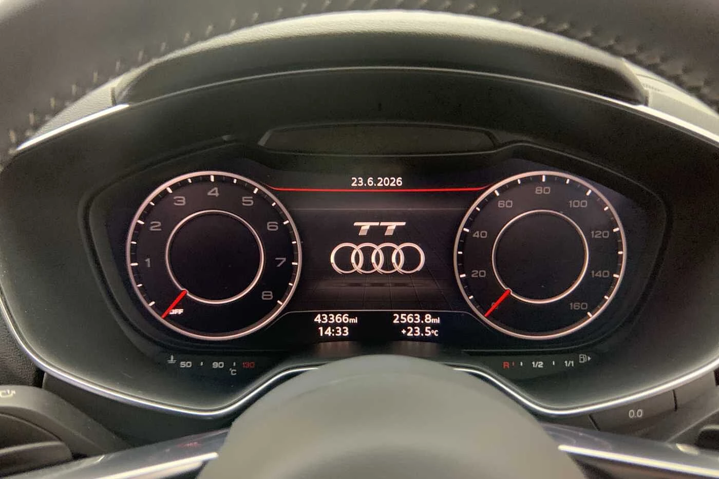 Audi-TT-image-12