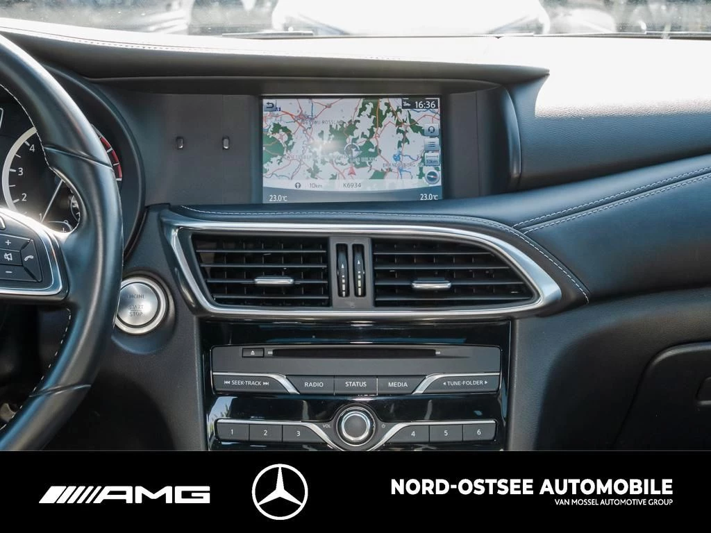 Infiniti Q30 2.0t SPORT AWD TEMPOMAT LED SHZ