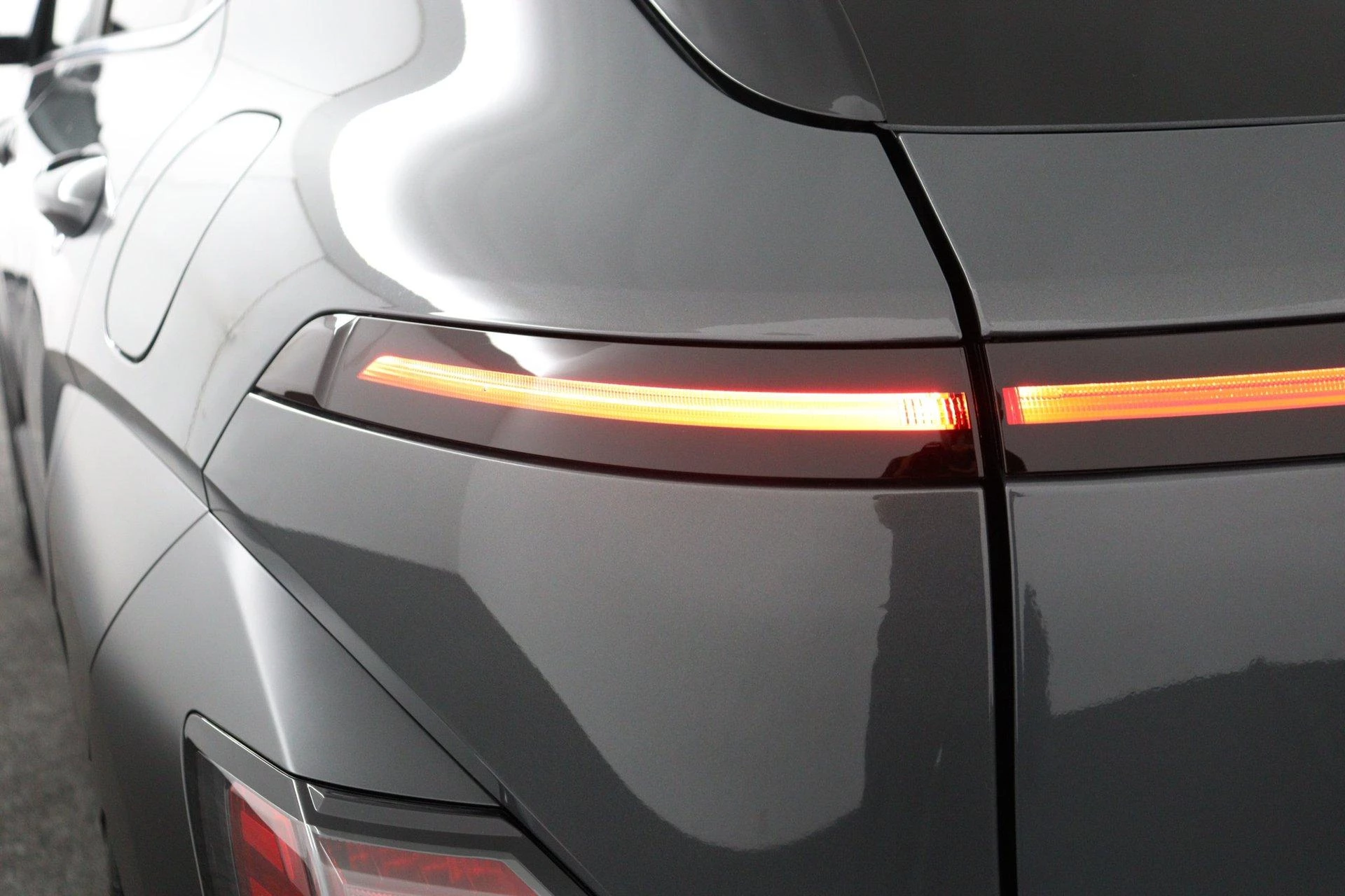 Hyundai Kona 1.6 GDI HEV Premium Sky