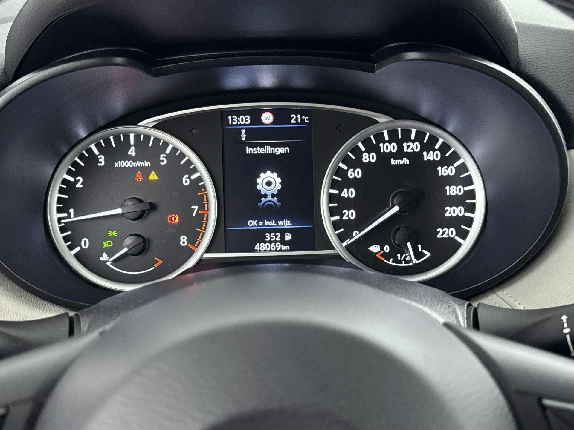 Nissan-Micra-image-13
