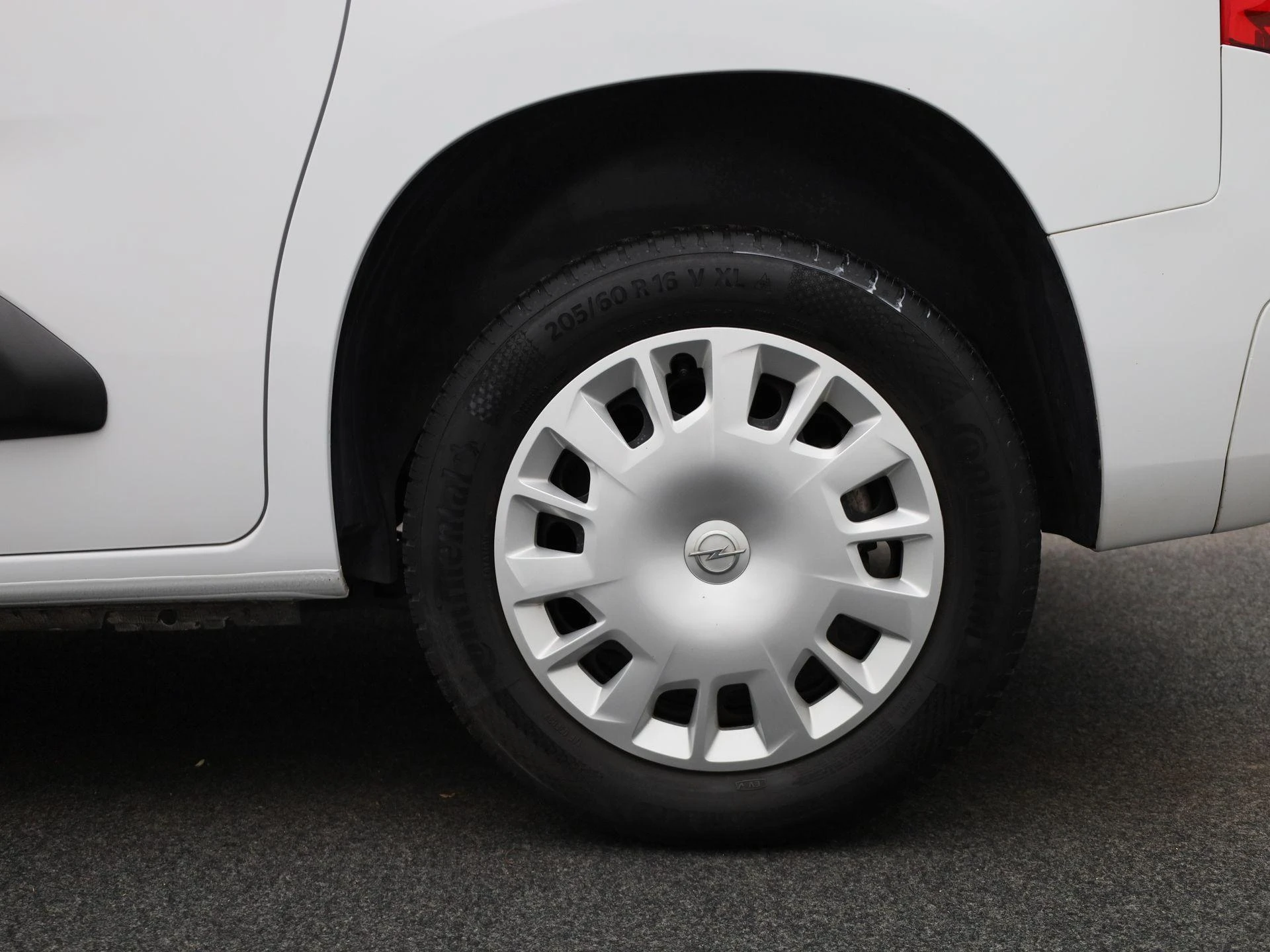 Opel-Combo-image-12