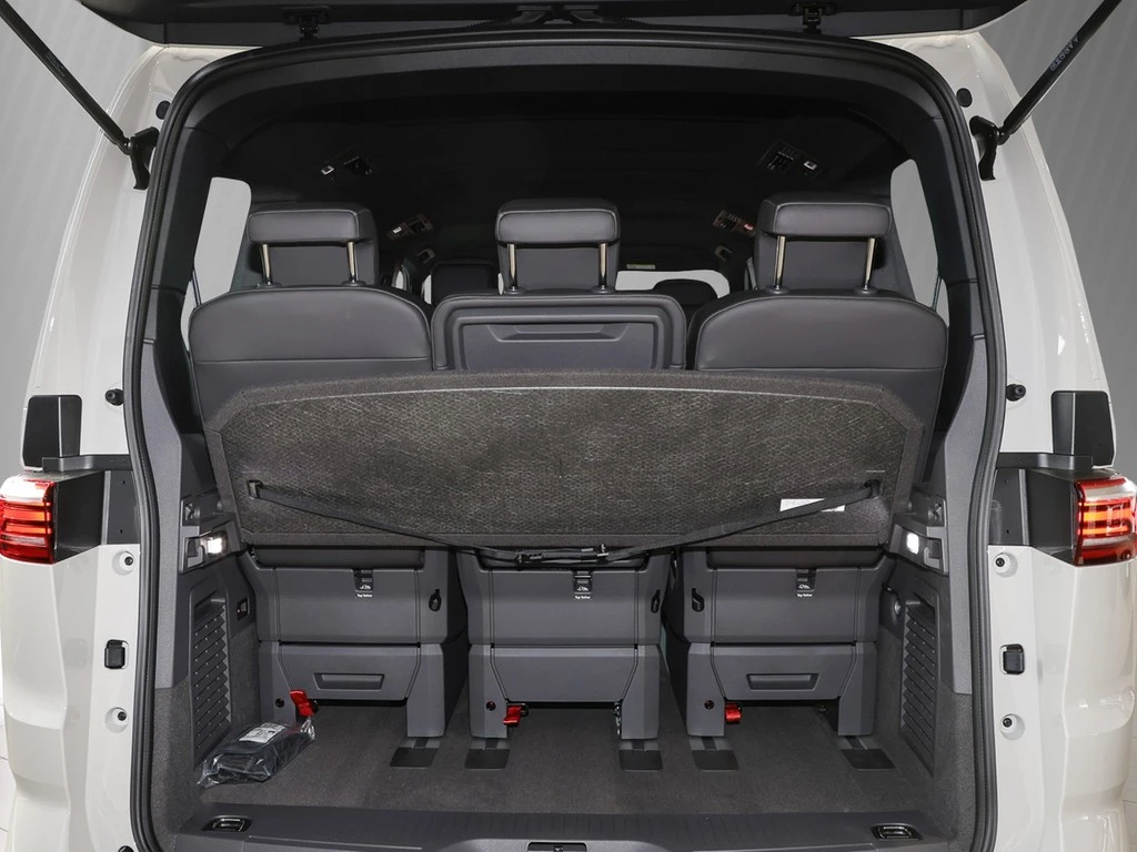 Volkswagen-Multivan-image-4