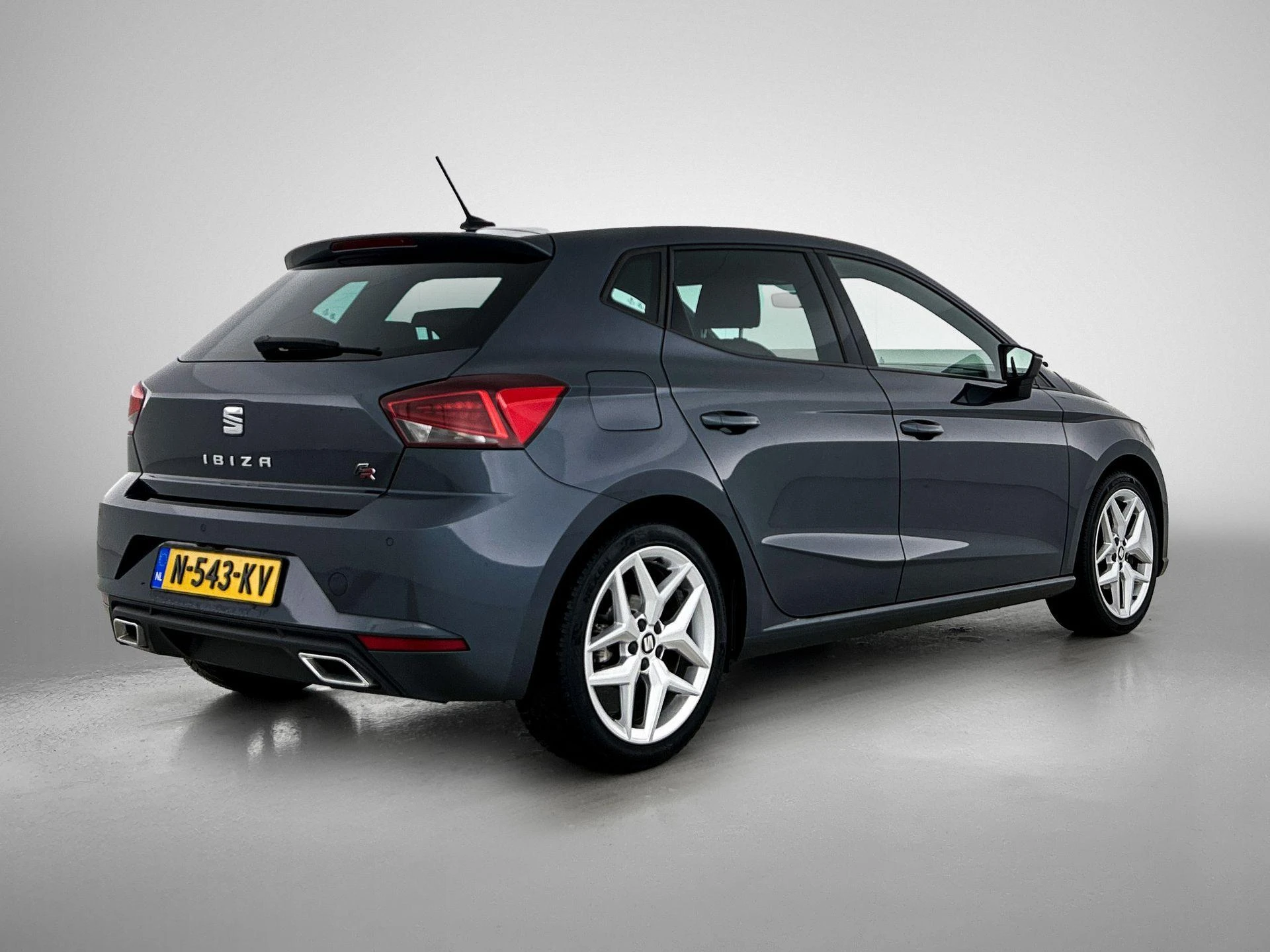 SEAT-Ibiza-image-3