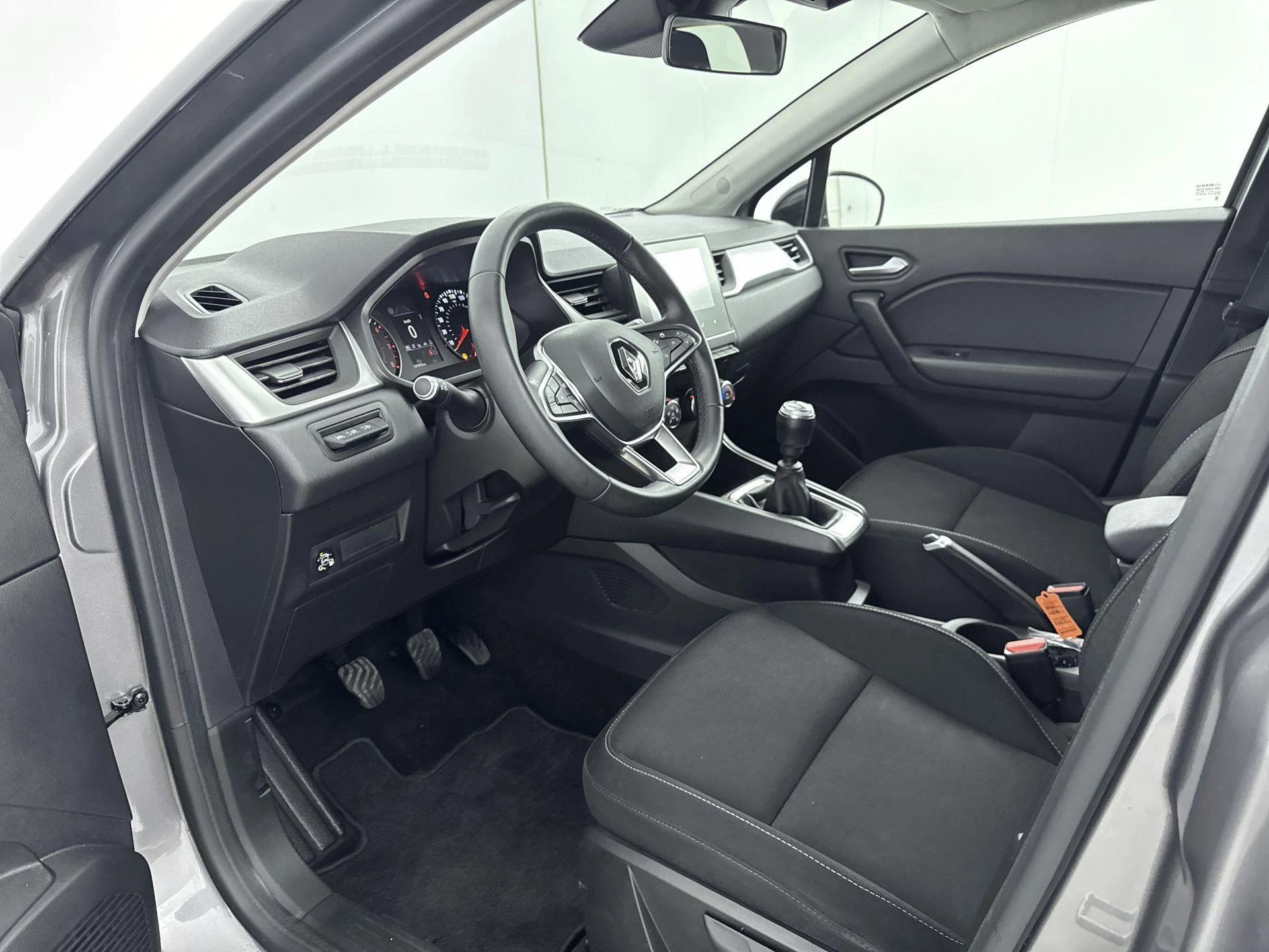 Renault-Captur-image-9