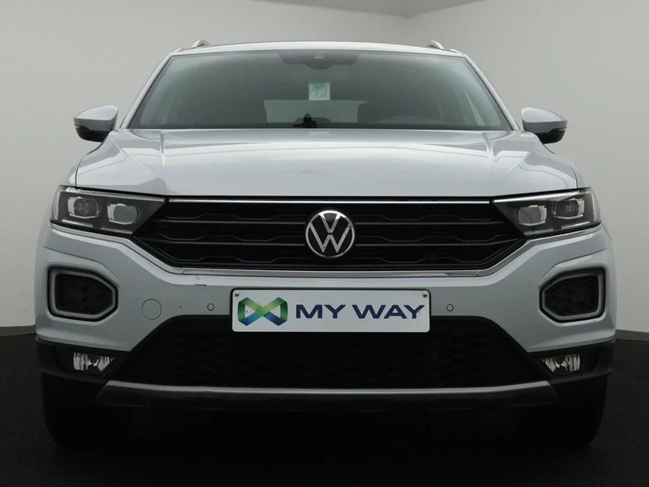 Volkswagen-T-Roc-image-11