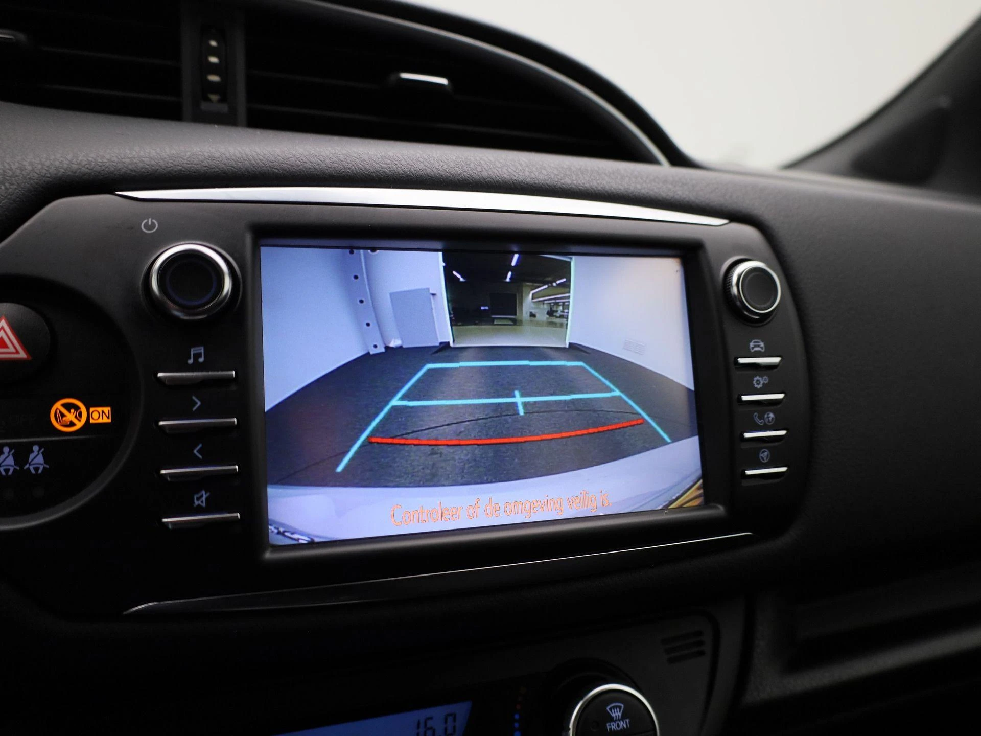 Toyota-Yaris-image-27