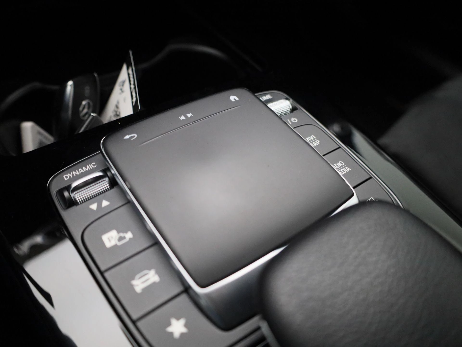 Mercedes-Benz CLA Shooting Brake 200 Premium Plus