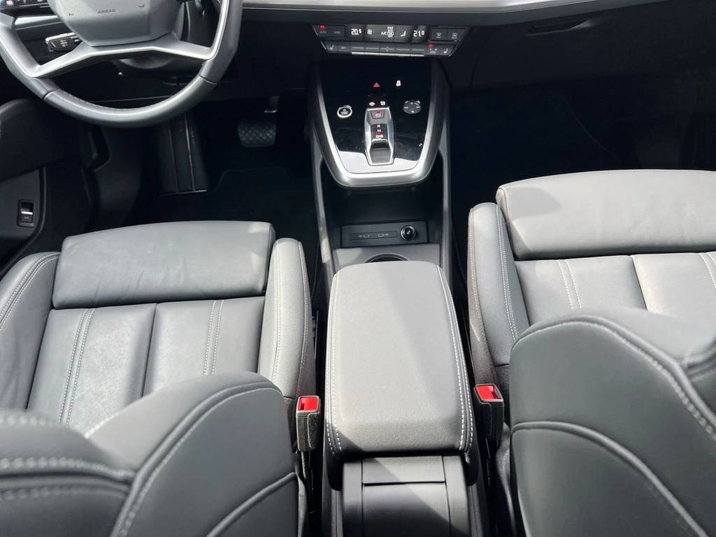 Audi Q4 e-tron 40 *SOH 97%*S line*Kamera*