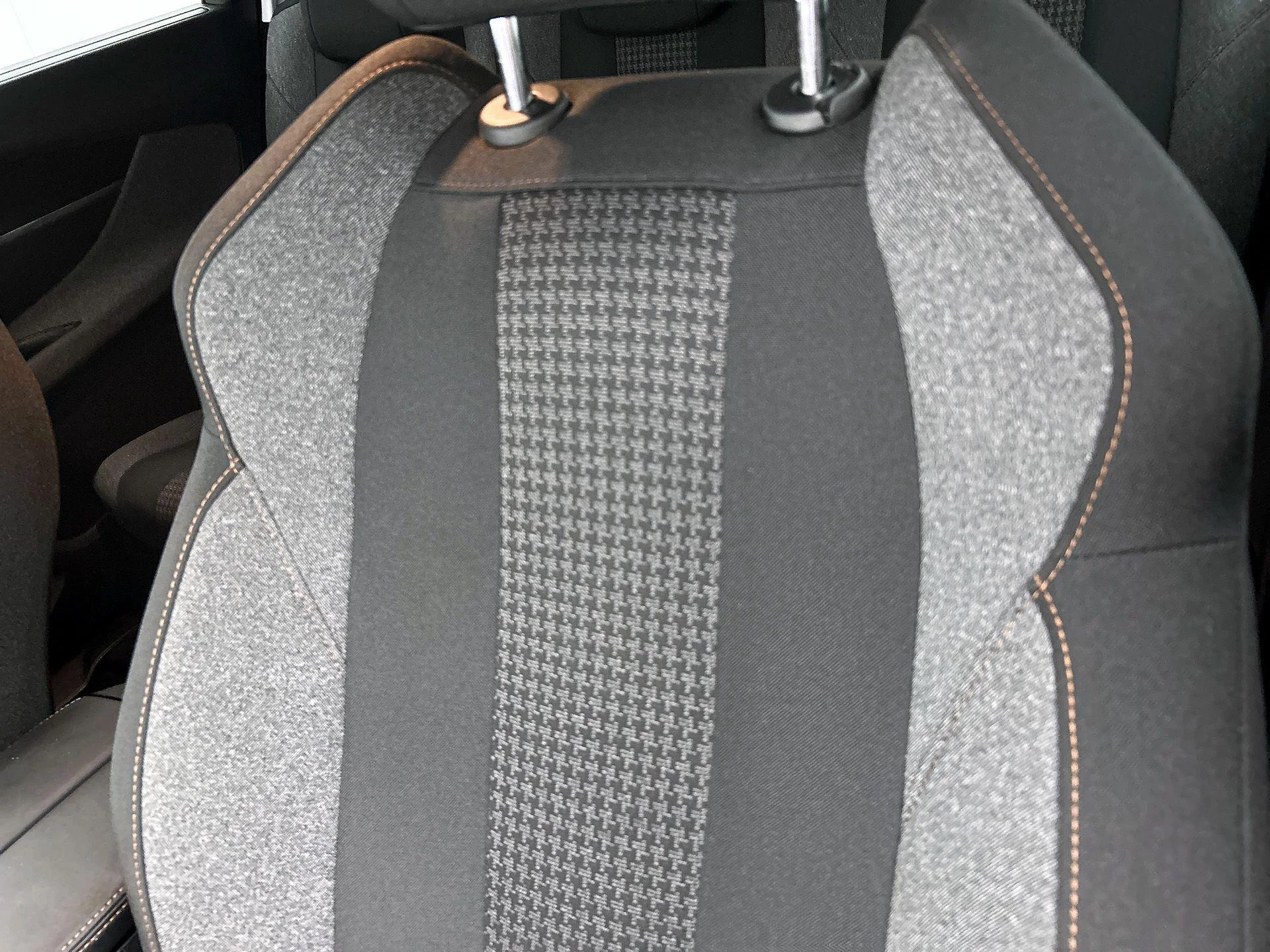 Peugeot 5008 1.2 PureTech Active Avantage