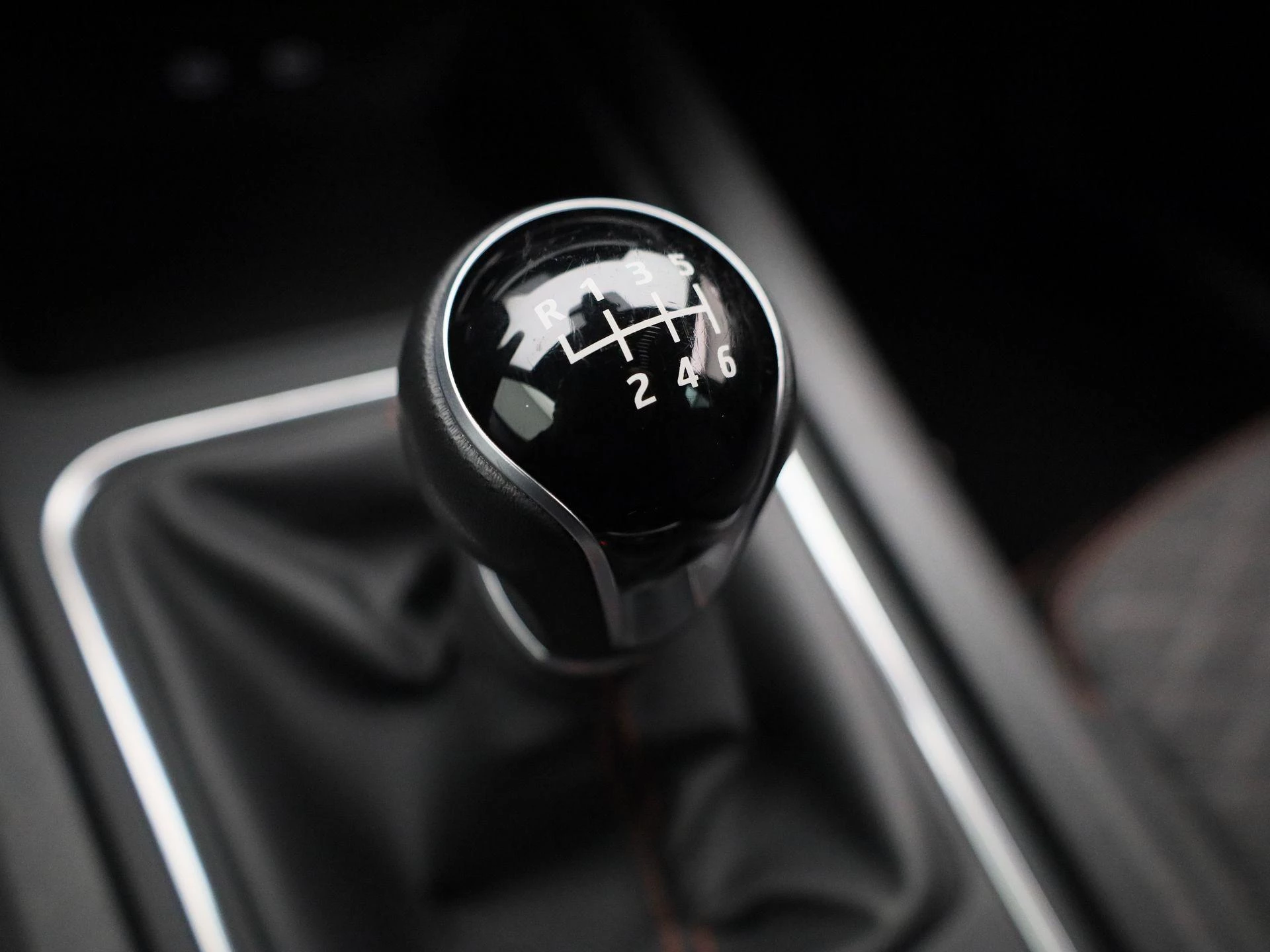 SEAT-Leon-image-26