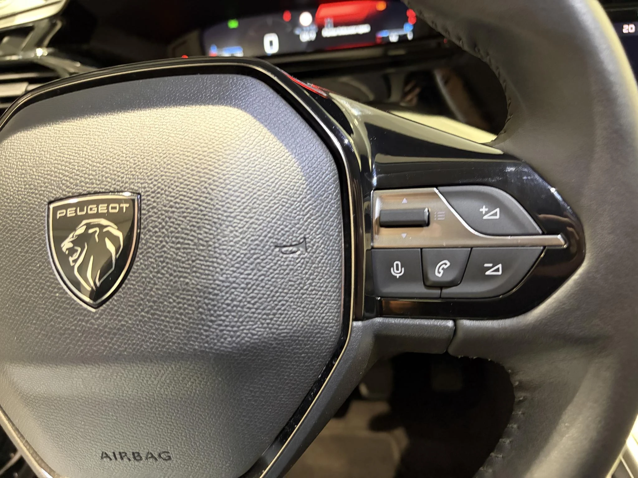 Peugeot-308-image-11