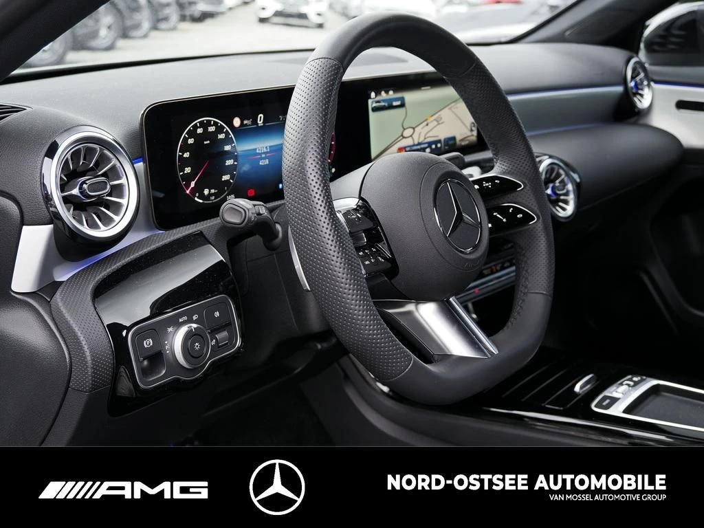 Mercedes-Benz A-Klasse 200 AMG NIGHT SHZ MBUX KLIMA AMG LineW177 A 200 AMG NIGHT SHZ MBUX KLIMA AMG Line