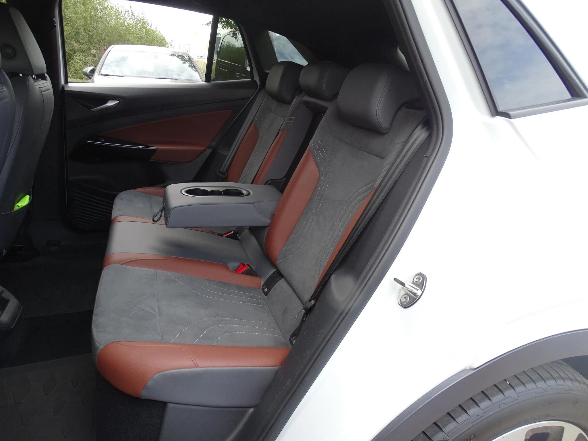 Volkswagen-ID.4-image-16